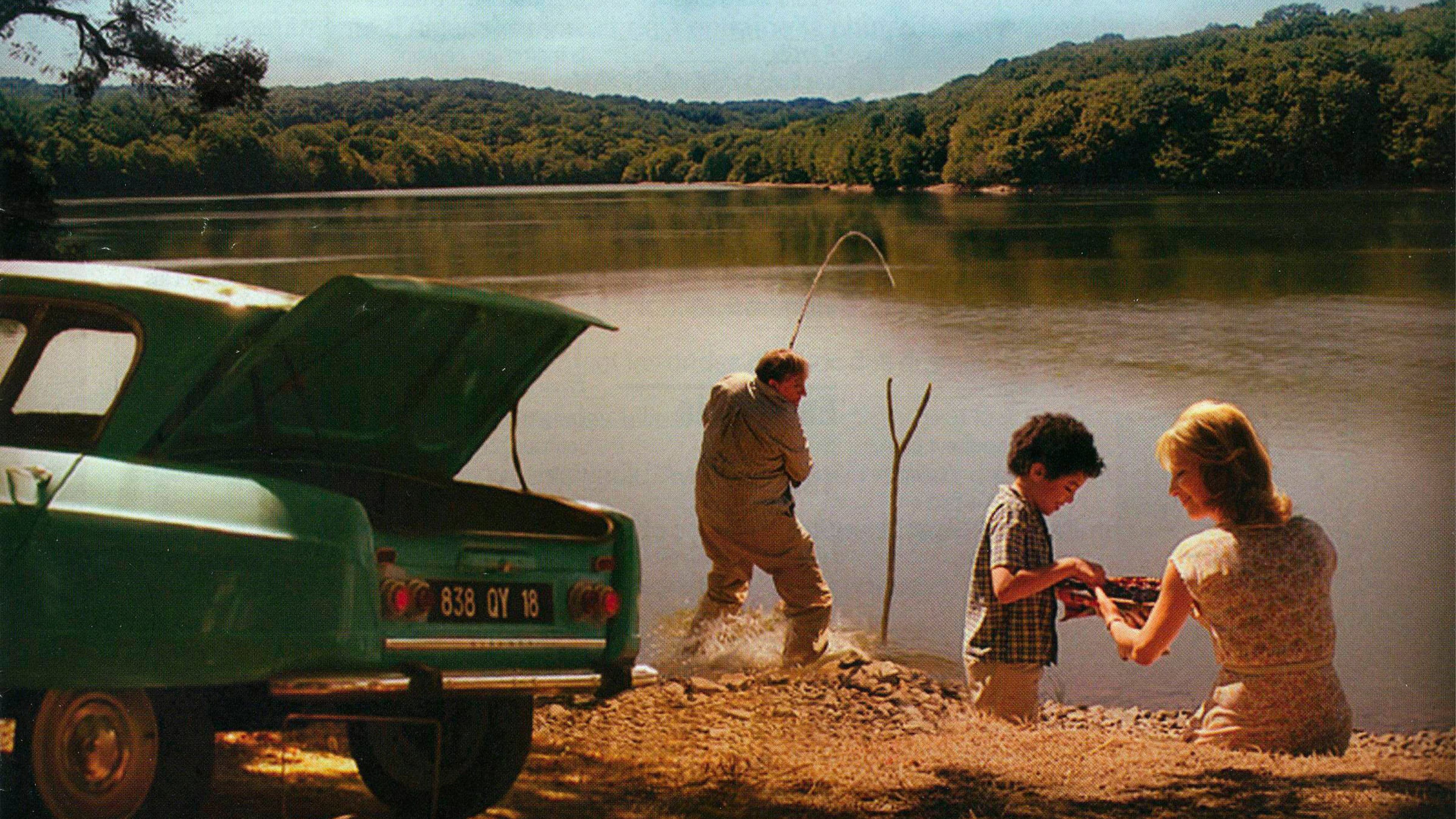 Michou d'Auber Backdrop