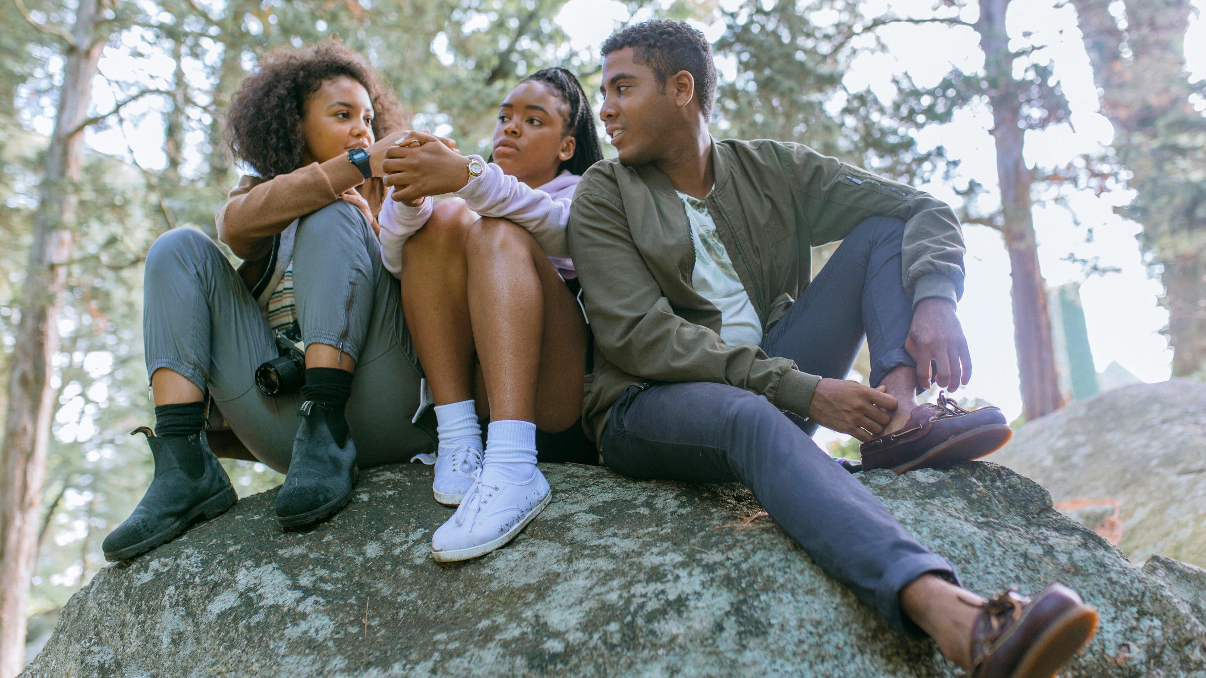 Selah and the Spades Backdrop