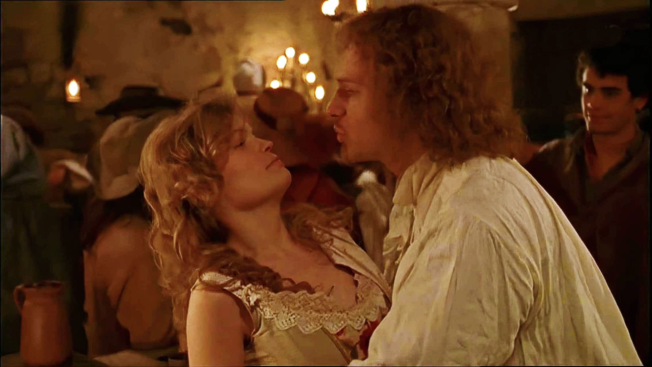 Julie, chevalier de Maupin Backdrop