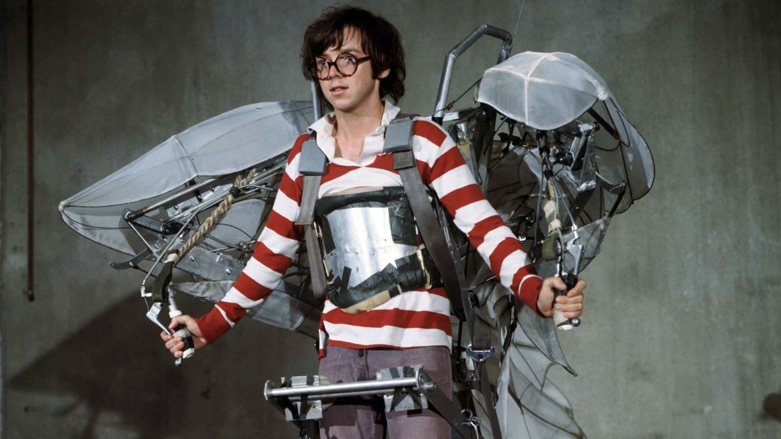 Brewster McCloud Backdrop